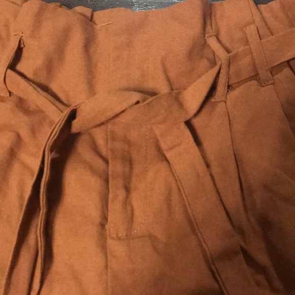 SOLD Francesca’s Harper High Waisted Linen Shorts - Picture 2 of 6